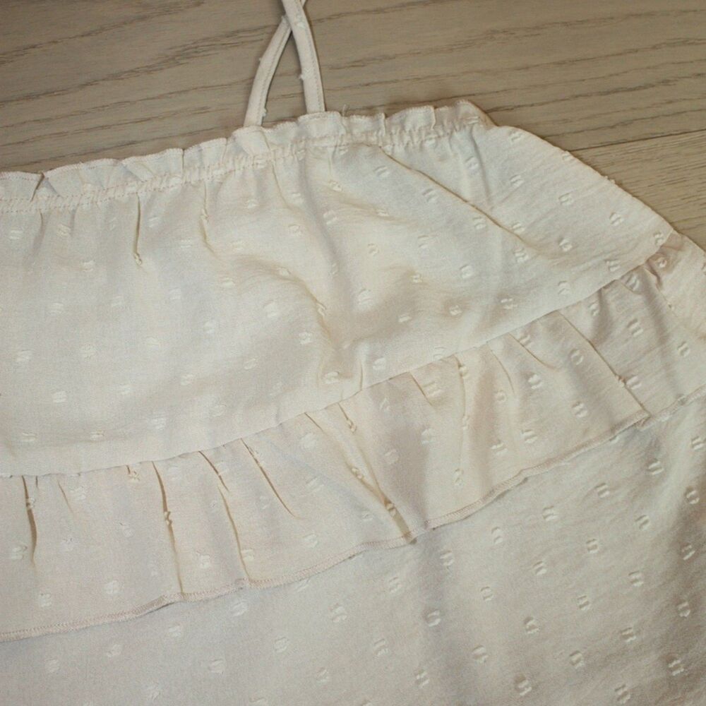 Cream Ruffle Sleeveless Top - Picture 3 of 3